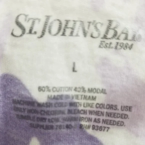 Gray w purple flowers St. John's Bay women's L V-neck t-shirt - Picture 3 of 4